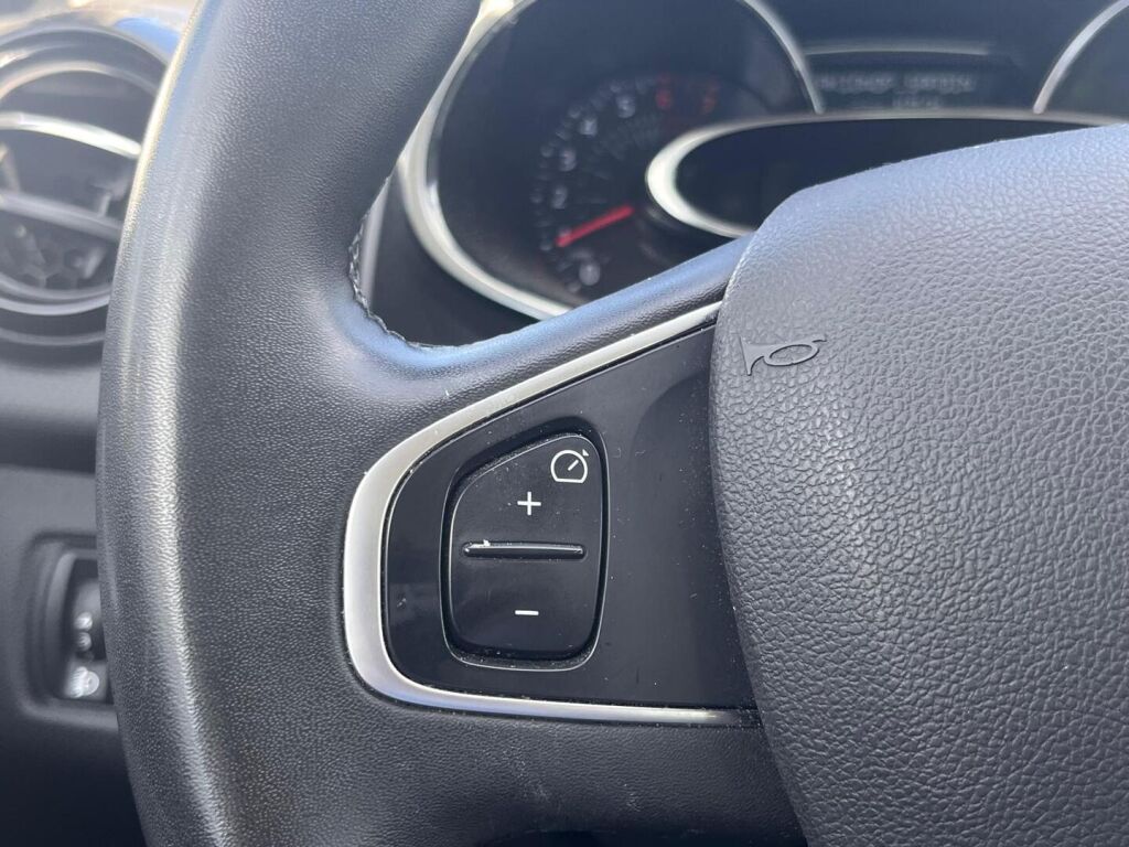 Renault Clio 2018 Valkoinen
