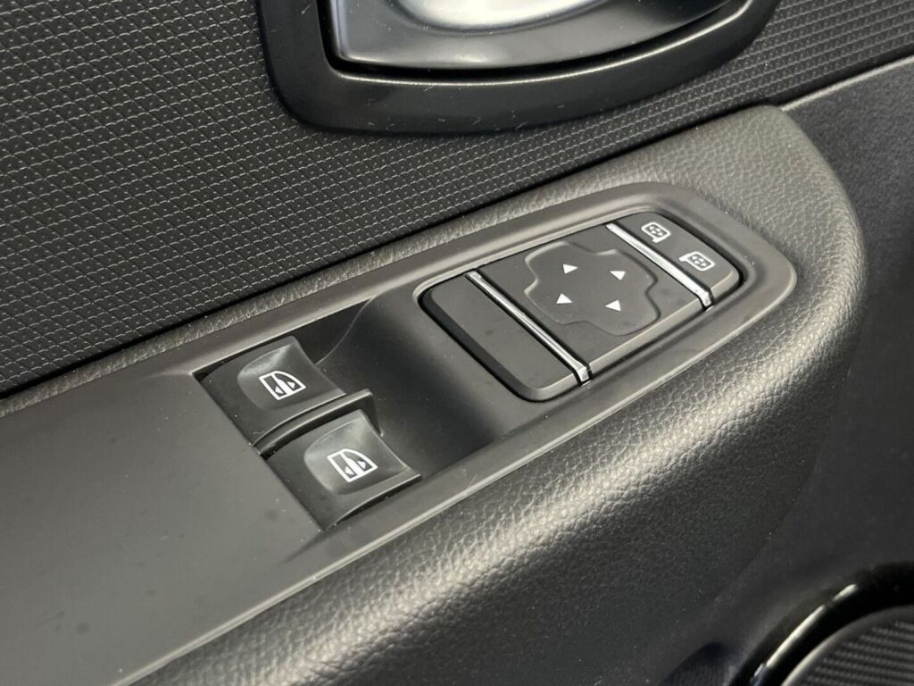 Renault Clio 2018 Valkoinen