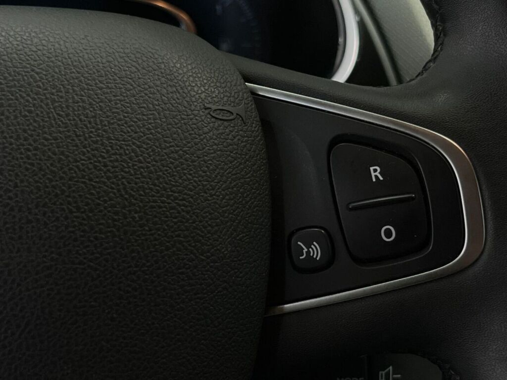 Renault Clio 2018 Valkoinen