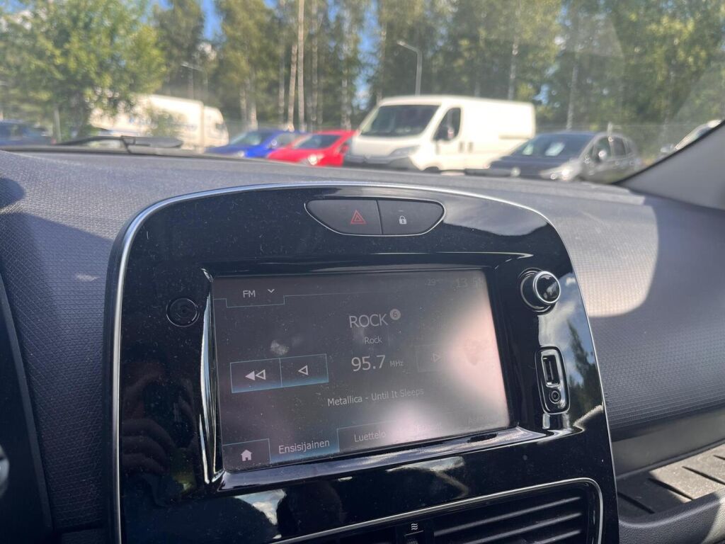 Renault Clio 2018 Valkoinen