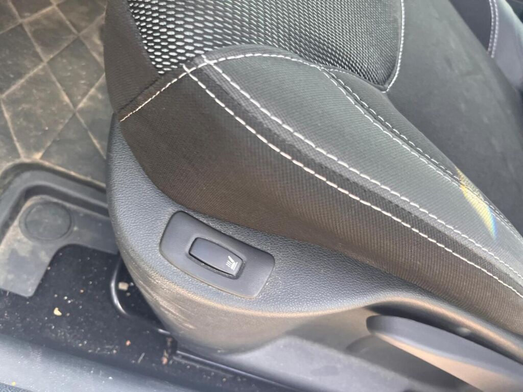 Renault Clio 2018 Valkoinen