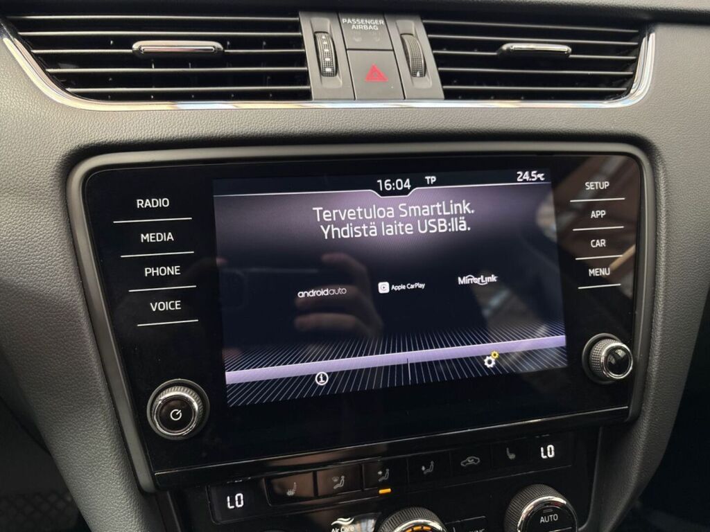 Skoda Octavia 2019 Harmaa