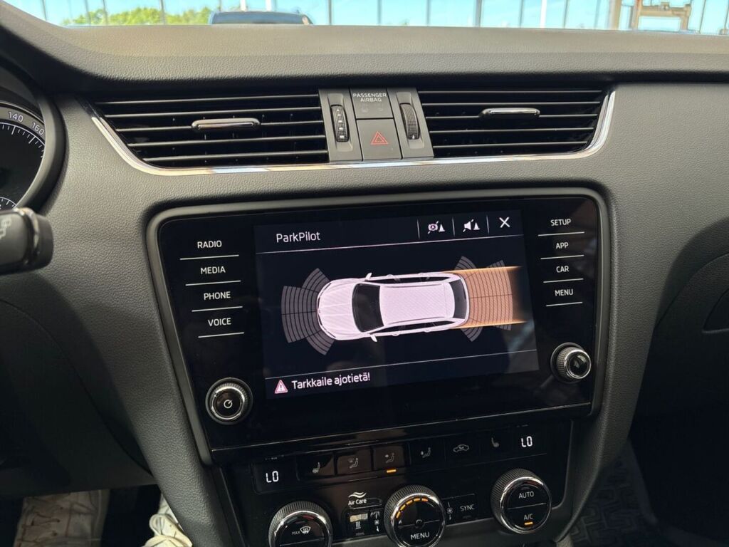 Skoda Octavia 2019 Harmaa