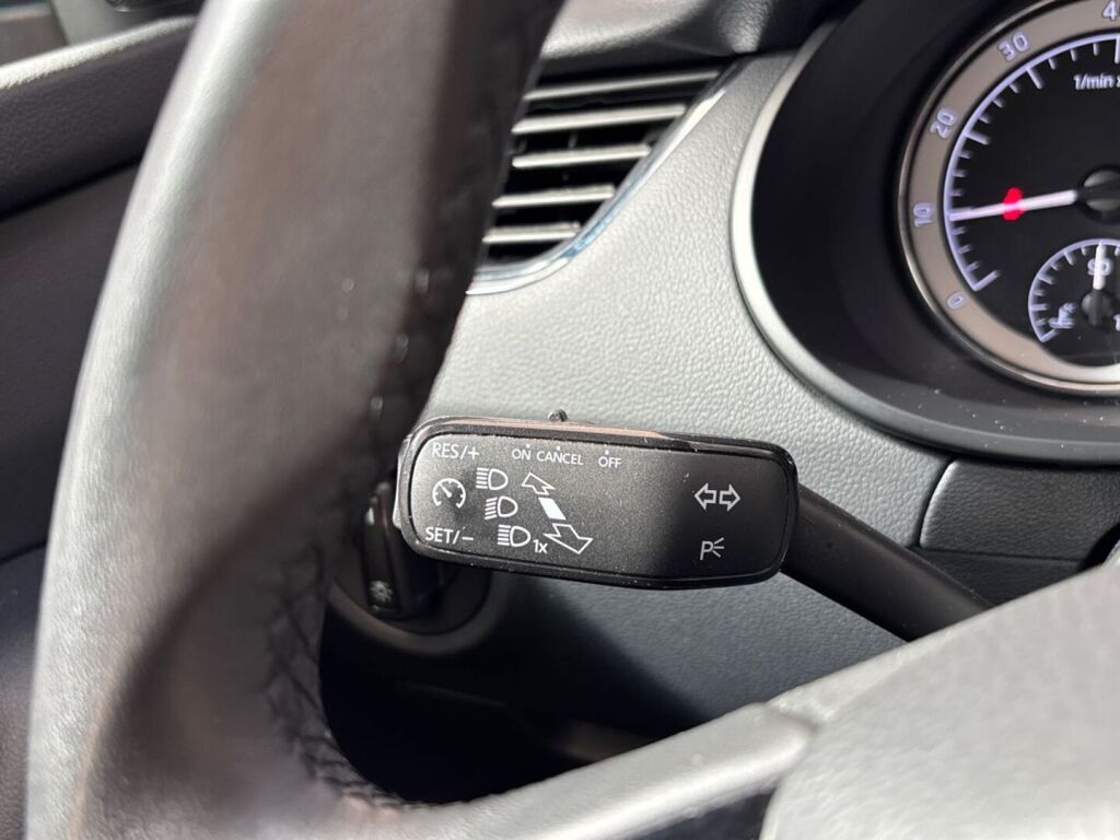 Skoda Octavia 2019 Harmaa
