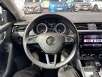 Skoda Octavia 2019 Harmaa