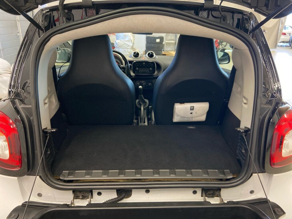 Smart FORTWO 2015 Valkoinen