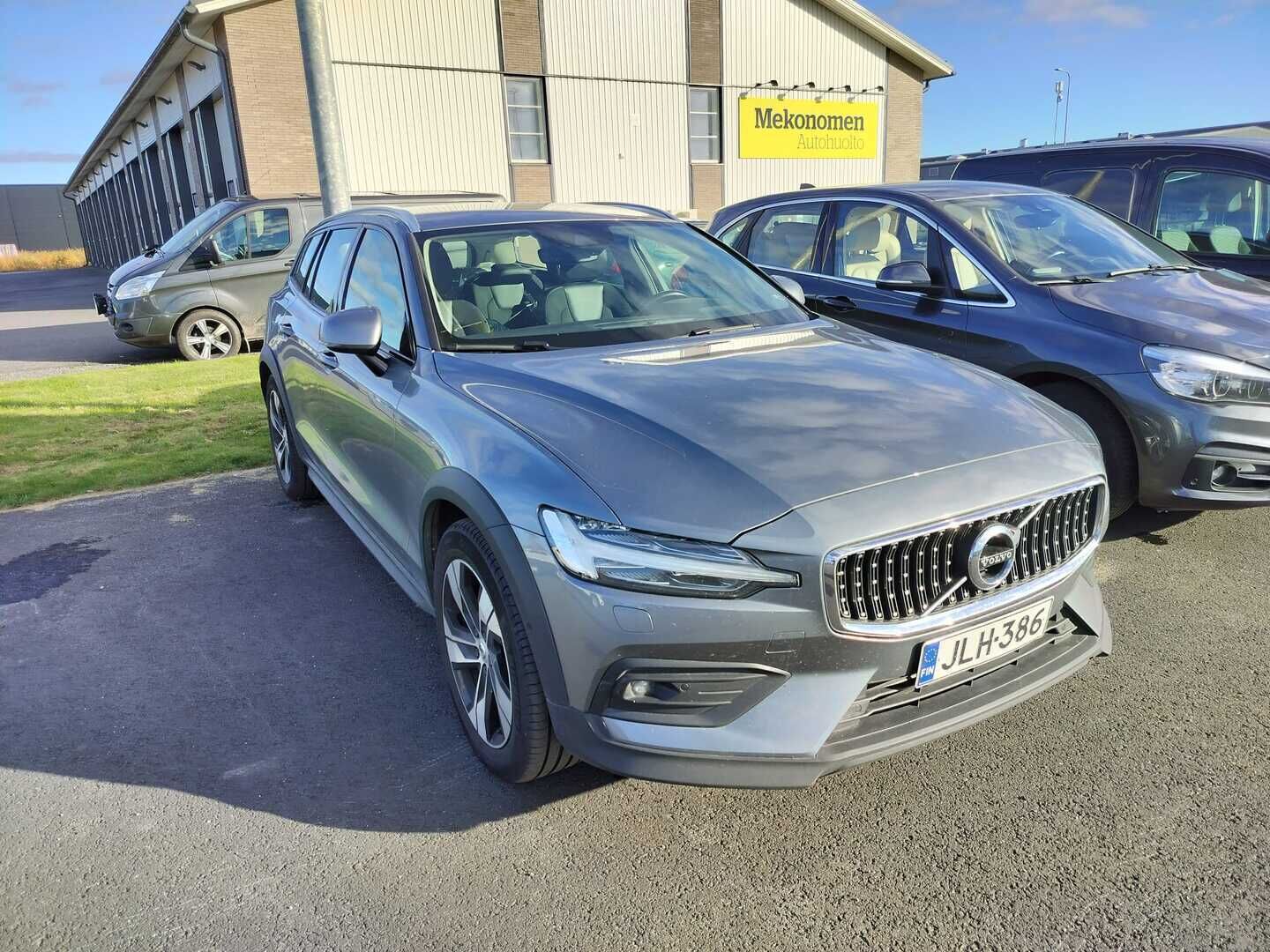 Volvo V60 Cross Country