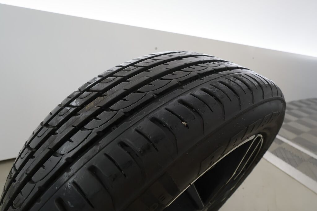 Volkswagen Passat 2017 Valkoinen