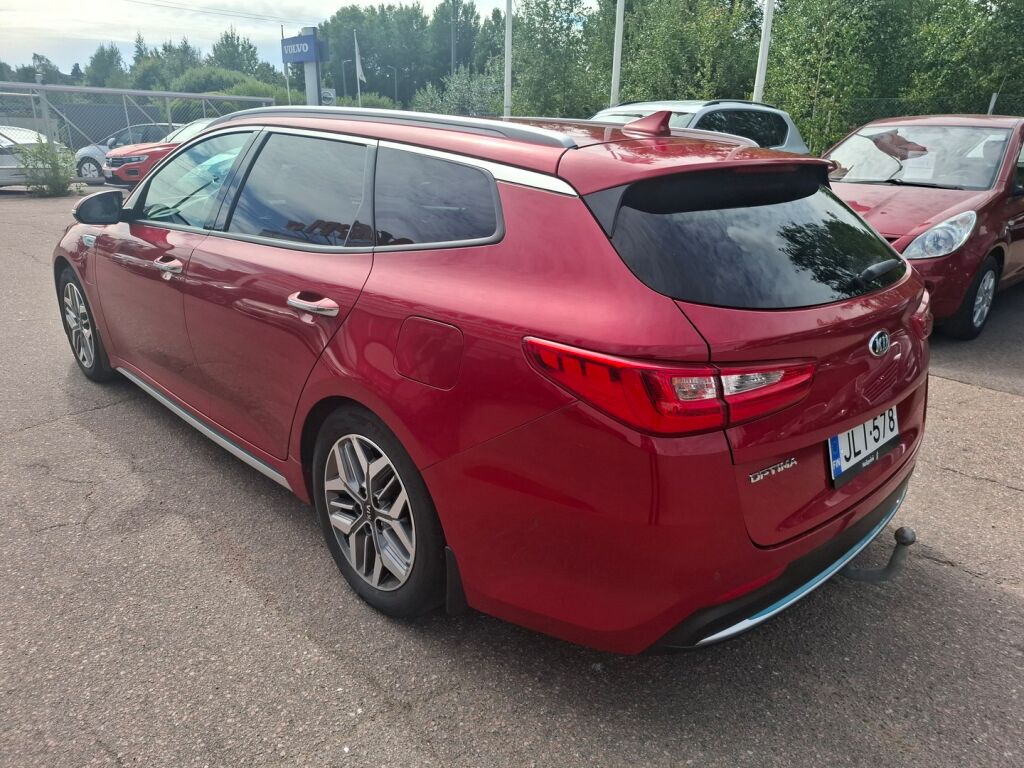 Kia Optima 2020 Punainen