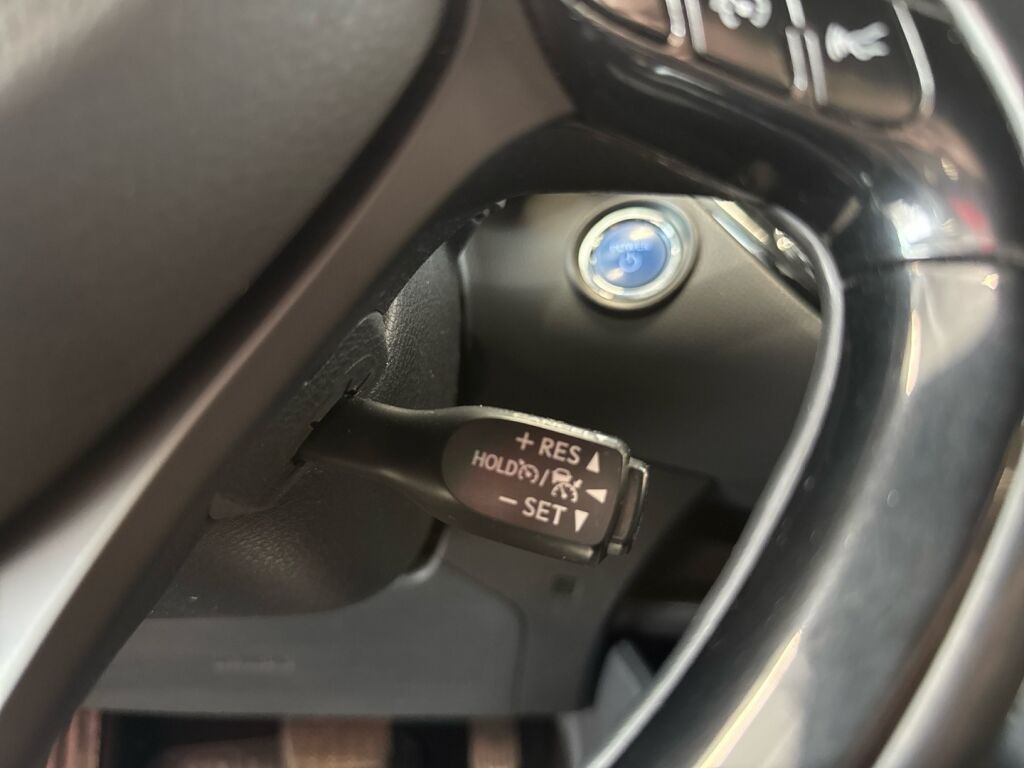 Toyota C-HR 2018 Harmaa