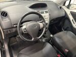 Toyota Yaris 2007 Musta