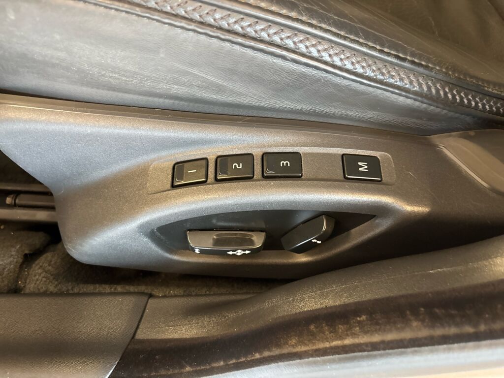 Volvo XC70 2014 Hopea