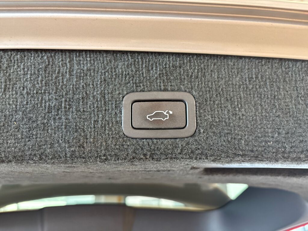 Volvo XC70 2014 Hopea