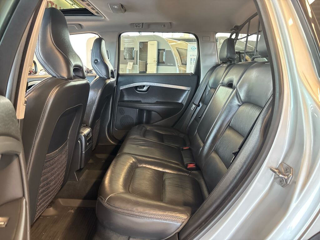 Volvo XC70 2014 Hopea