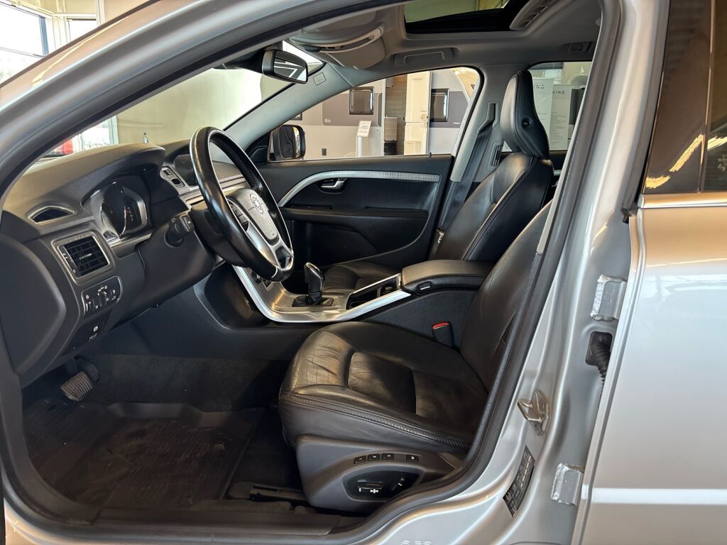 Volvo XC70 2014 Hopea