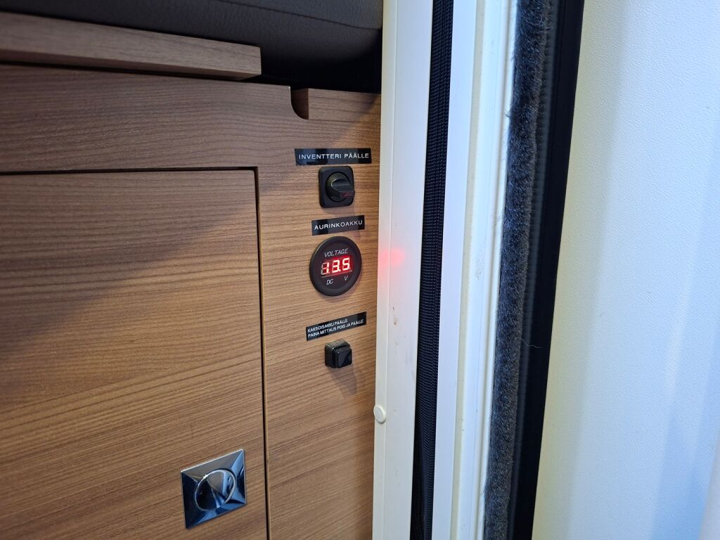 Adria Coral Supreme 670 SL 2019 Harmaa