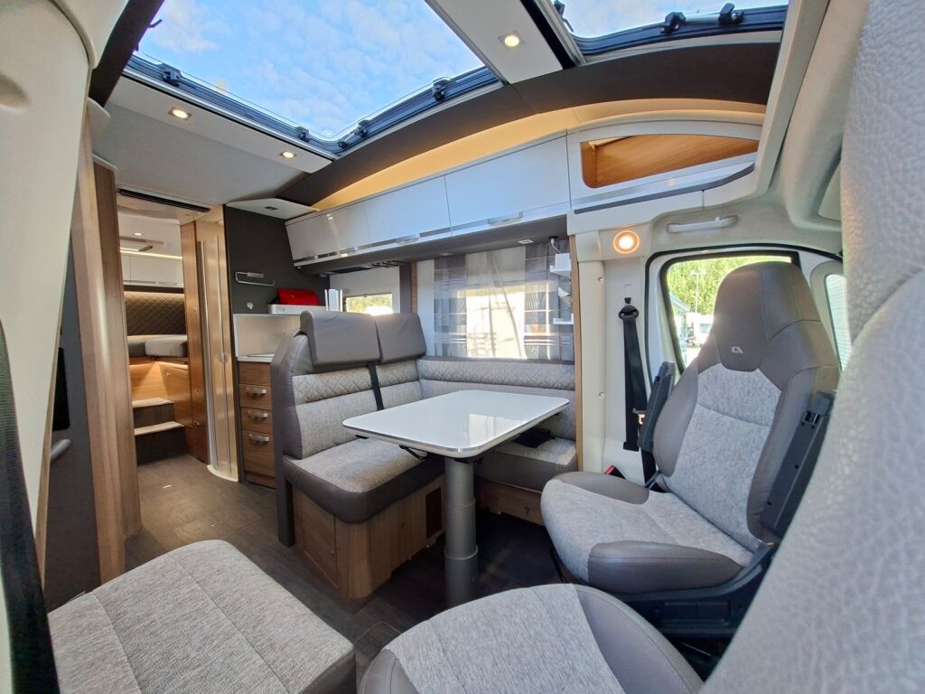 Adria Coral Supreme 670 SL 2019 Harmaa