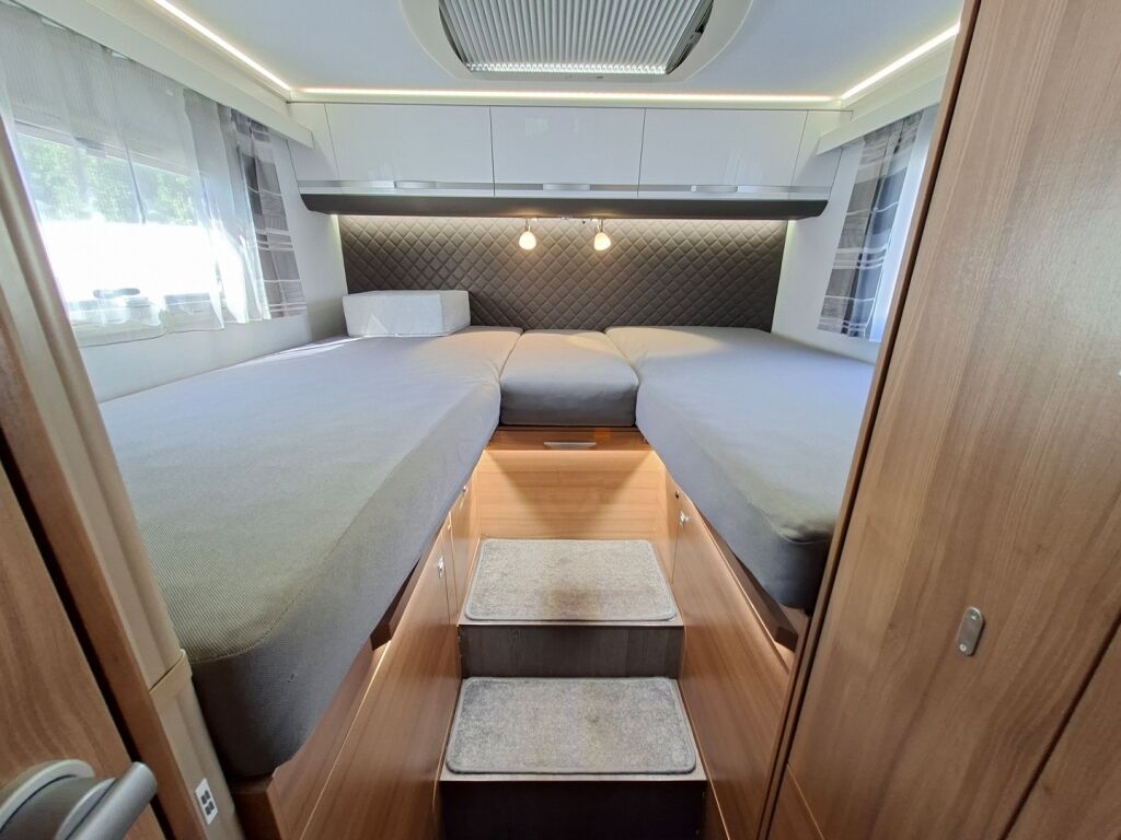 Adria Coral Supreme 670 SL 2019 Harmaa