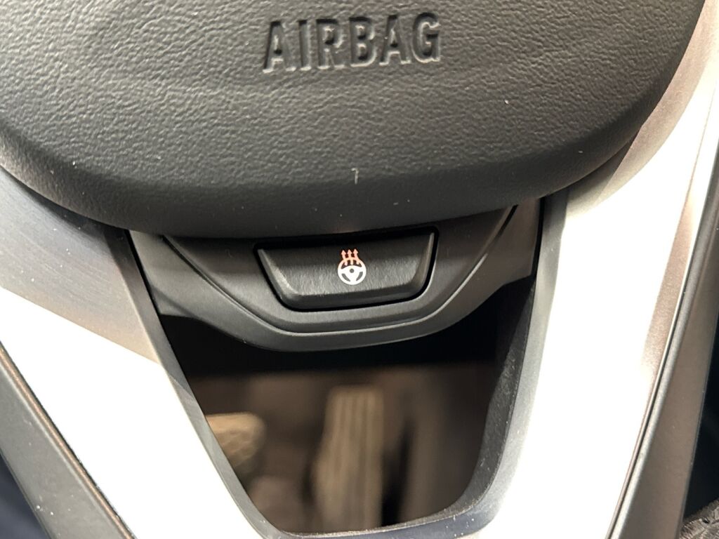 BMW 330 2020 Sininen