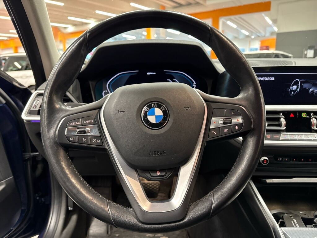 BMW 330 2020 Sininen