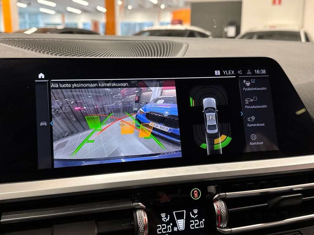 BMW 330 2020 Sininen