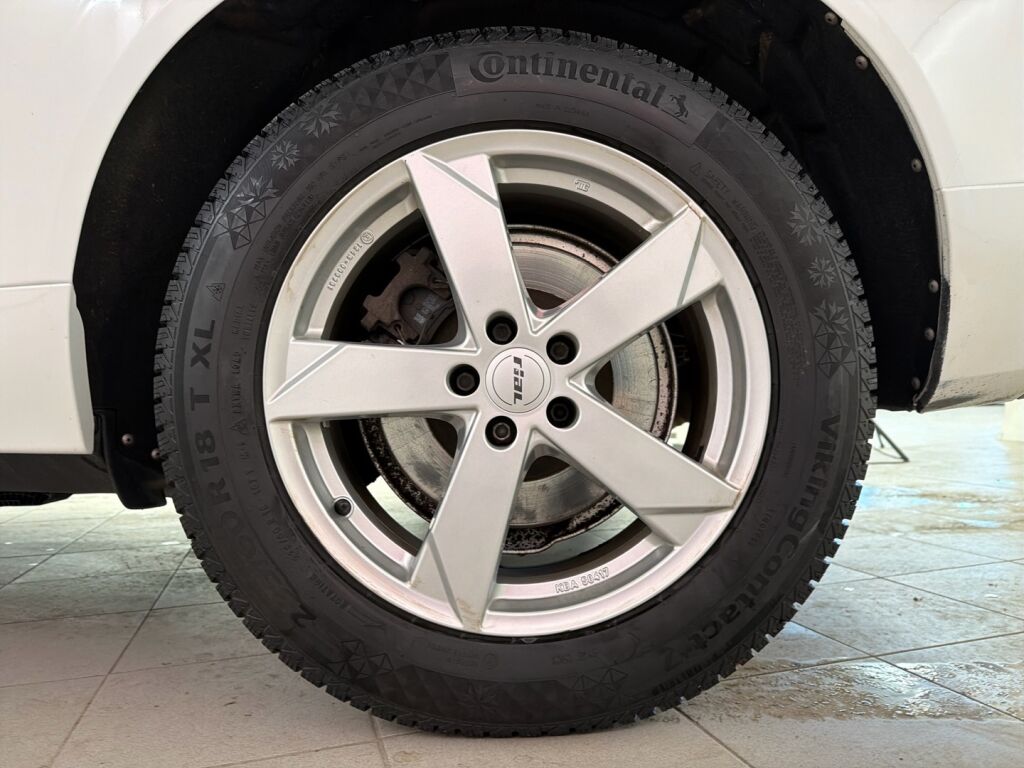 Volvo XC60 2020 Valkoinen