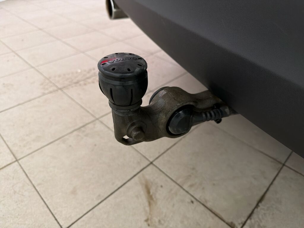 Volvo XC60 2020 Valkoinen