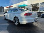 Volkswagen Passat 2020 Valkoinen