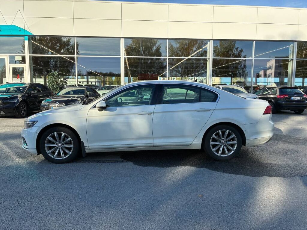 Volkswagen Passat 2020 Valkoinen