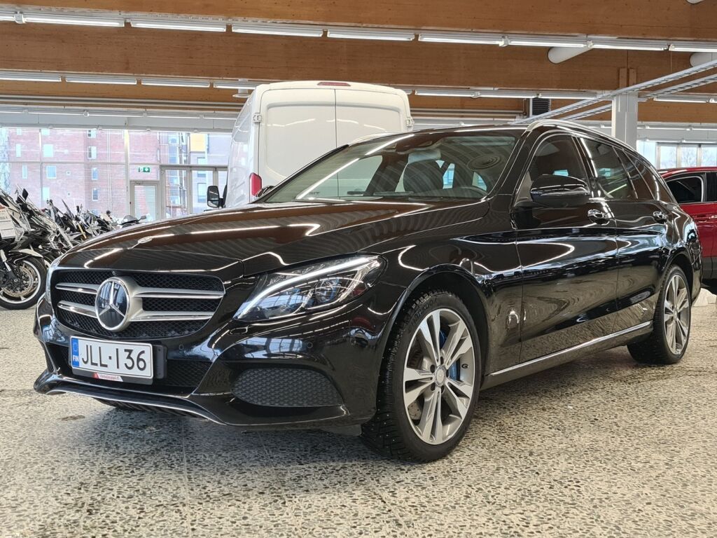 Mercedes-Benz C 2017 Musta