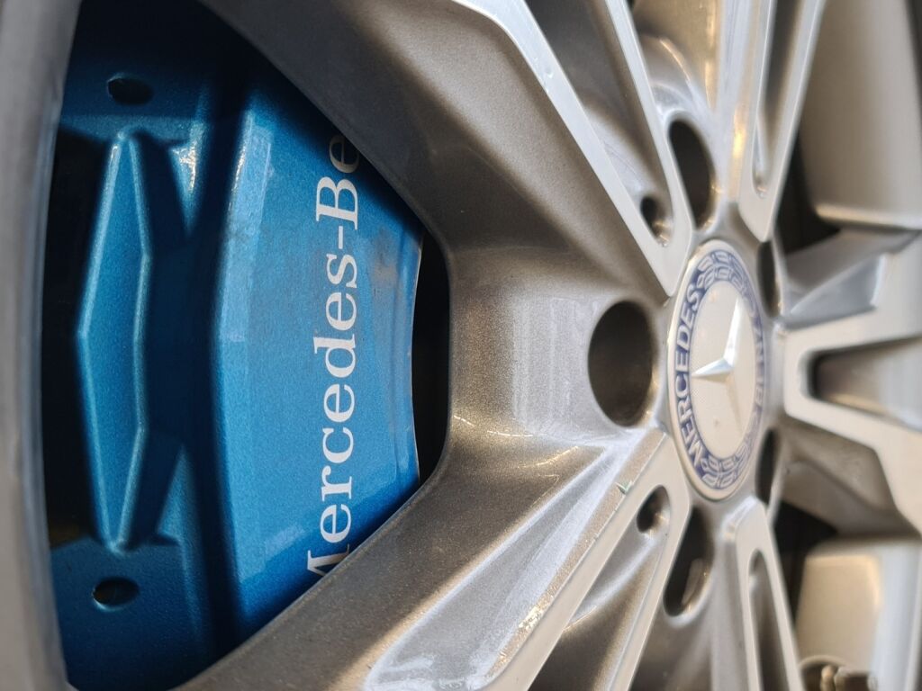 Mercedes-Benz C 2017 Musta