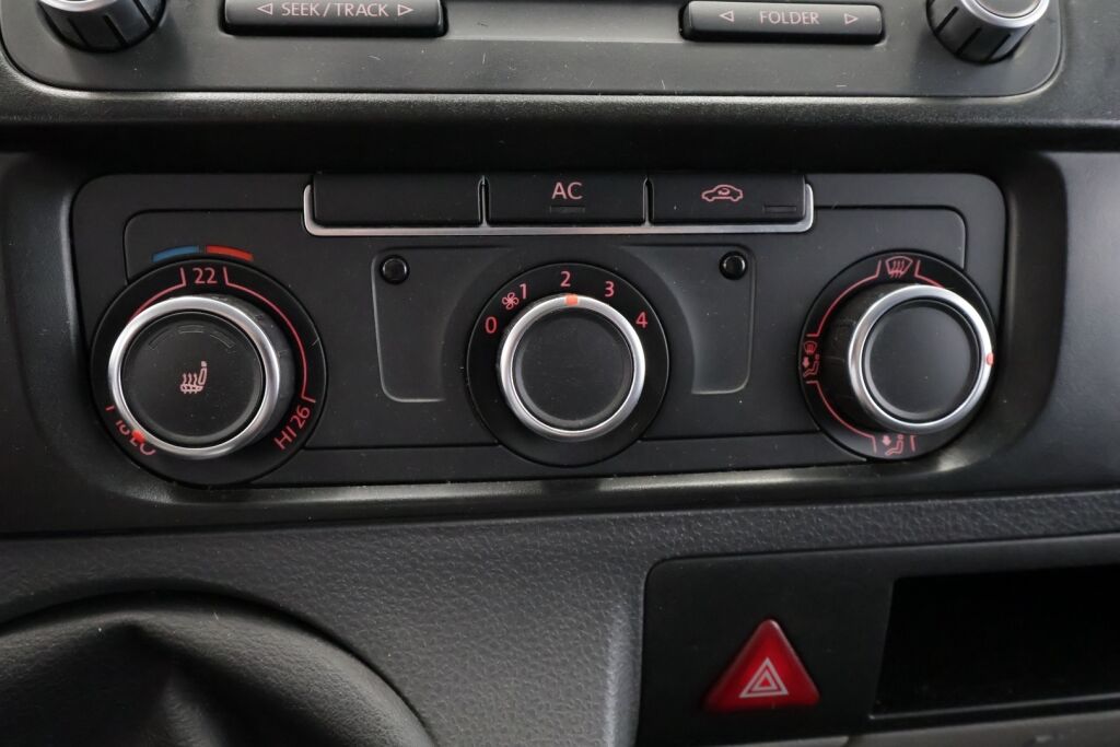 Volkswagen Transporter 2011 Valkoinen