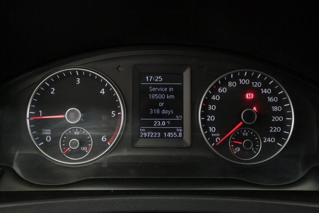 Volkswagen Transporter 2011 Valkoinen