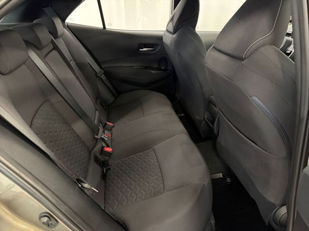 Toyota Corolla 2019 Ruskea (beige)