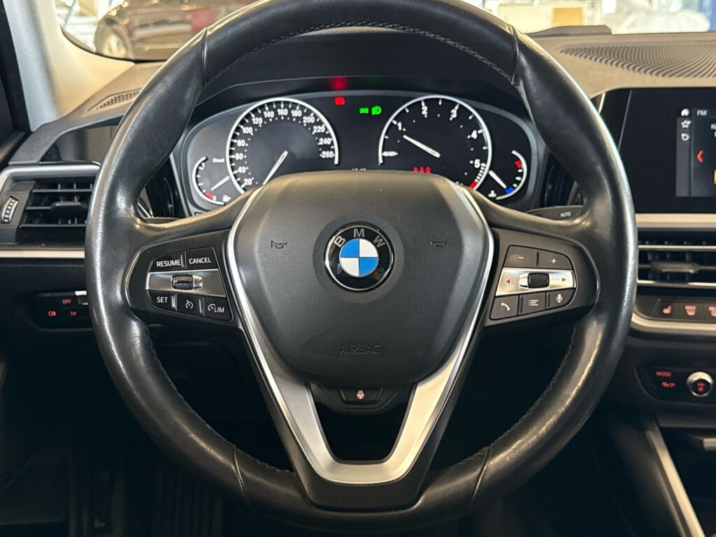 BMW 320 2020 Valkoinen