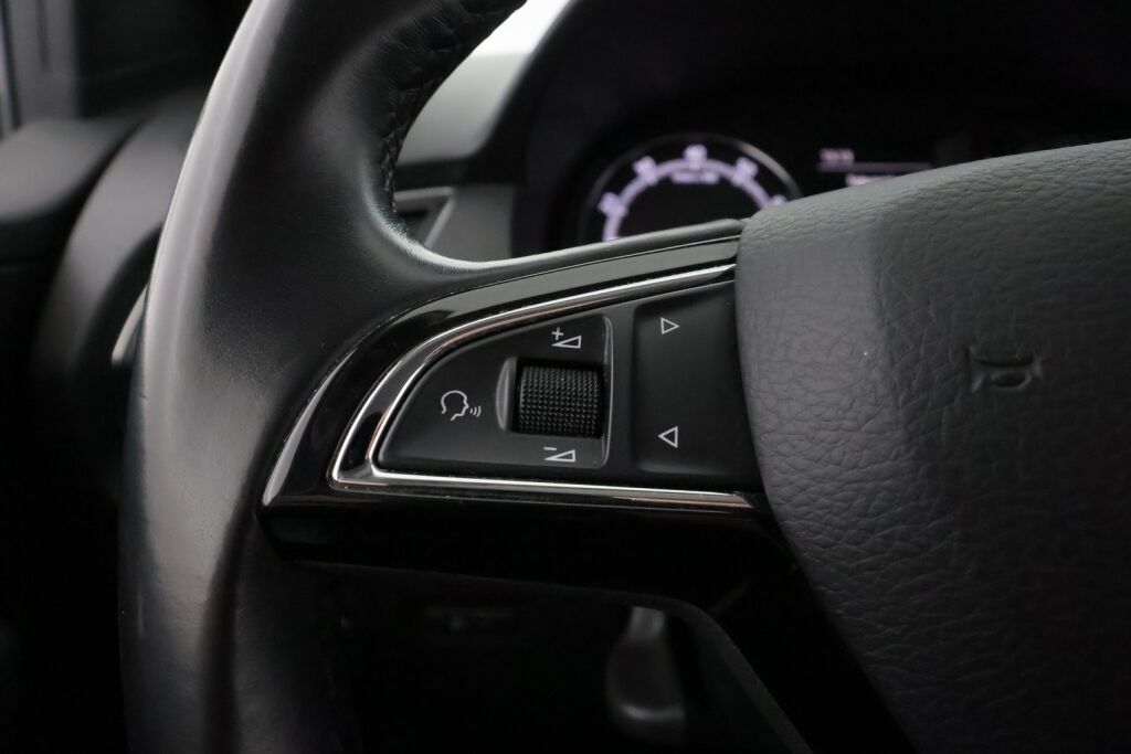 Skoda Fabia 2020 Valkoinen