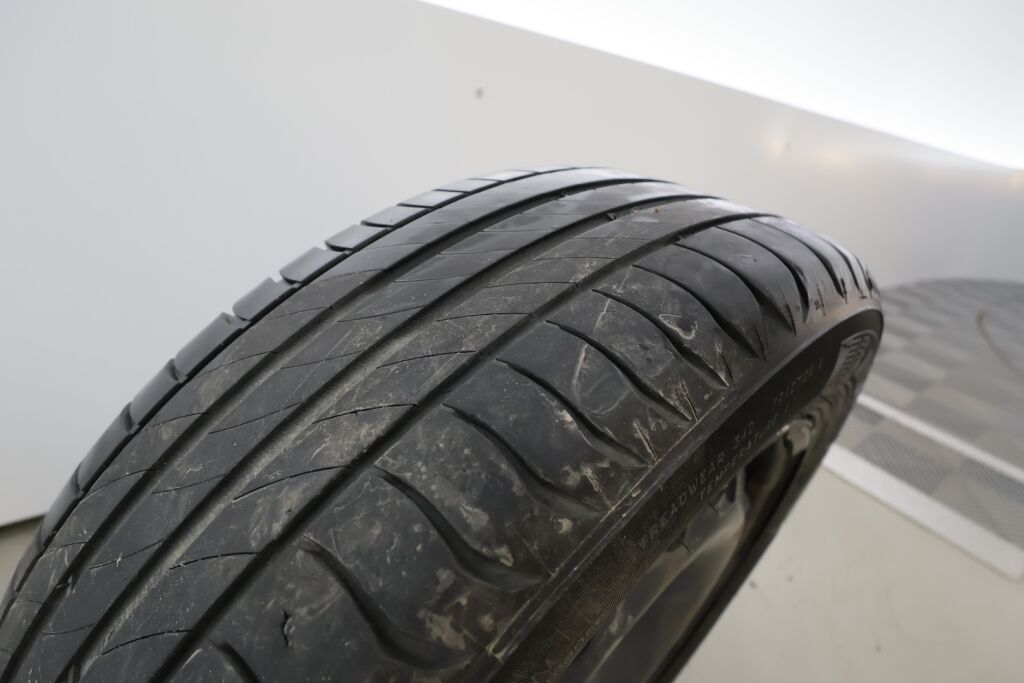 Skoda Fabia 2020 Valkoinen