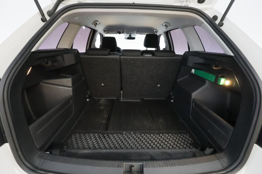 Skoda Fabia 2020 Valkoinen