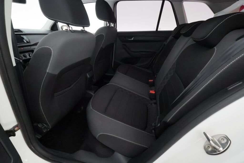 Skoda Fabia 2020 Valkoinen