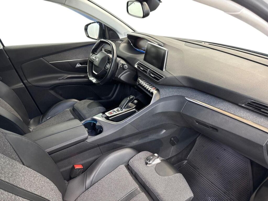 Peugeot 3008 2020 Valkoinen