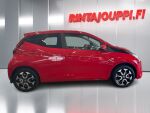 Toyota AYGO 2019 Punainen