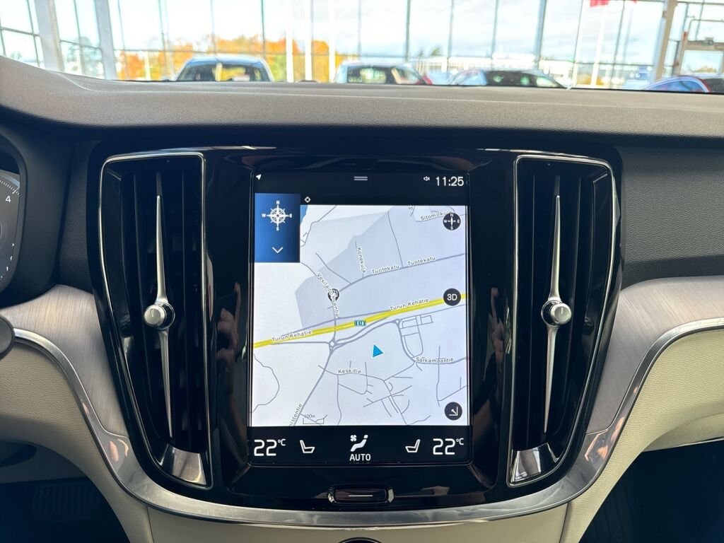 Volvo V60 2020 Valkoinen