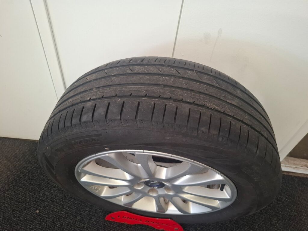 Volvo XC60 2015 Valkoinen