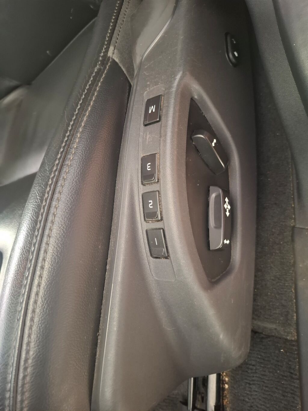 Volvo XC60 2015 Valkoinen