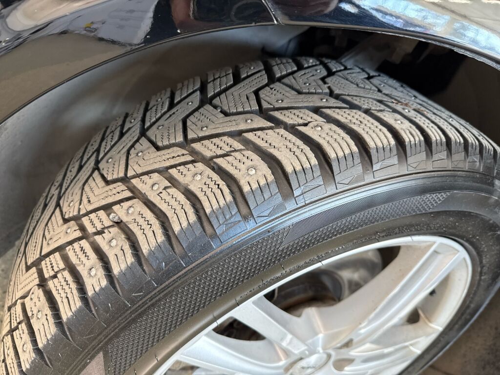 Volvo V90 2017 Musta