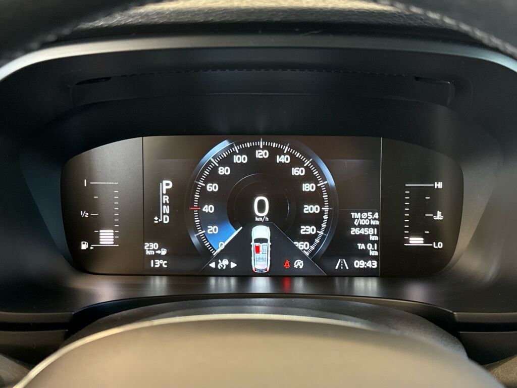 Volvo V90 2017 Musta