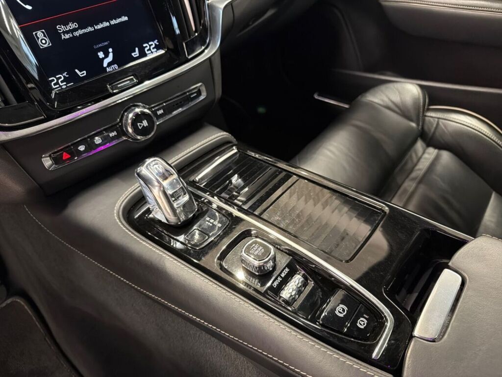 Volvo S90 2018 Valkoinen