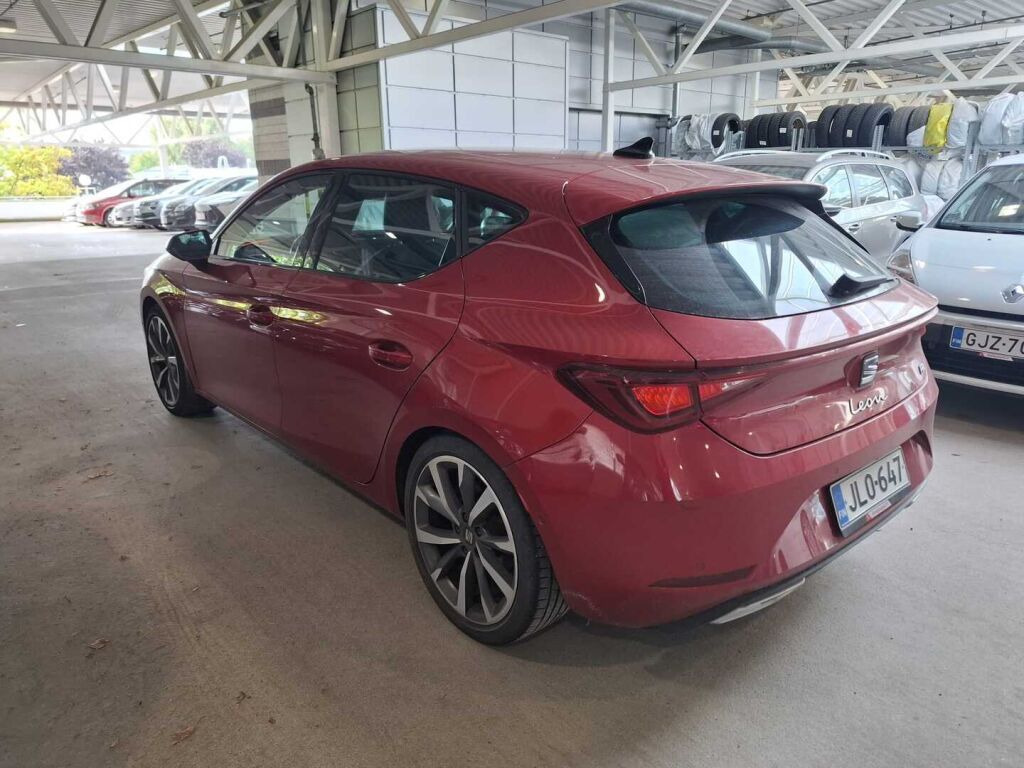Seat Leon 2020 Punainen