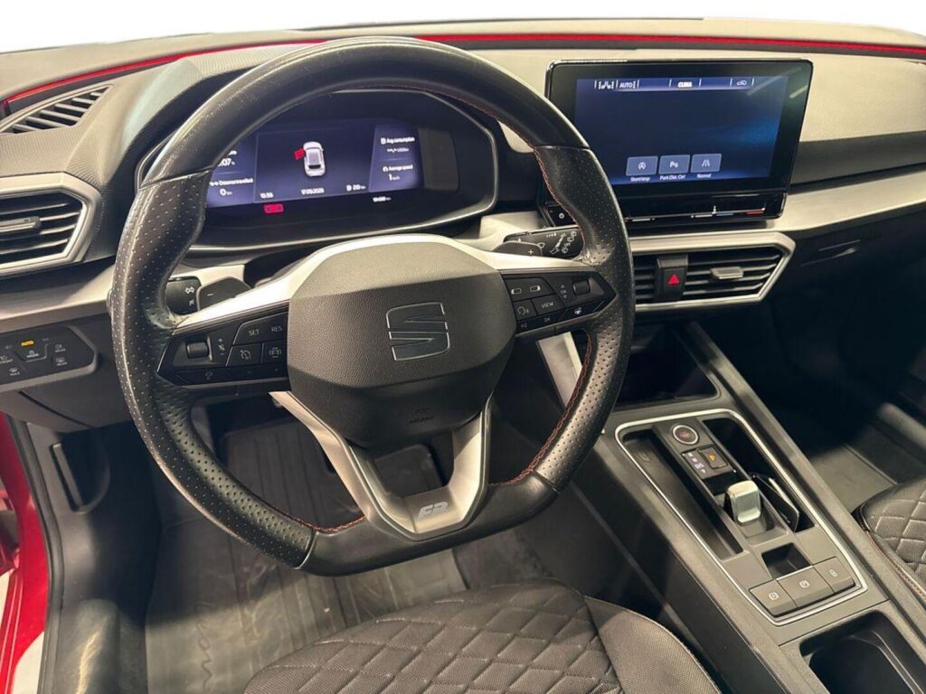 Seat Leon 2020 Punainen