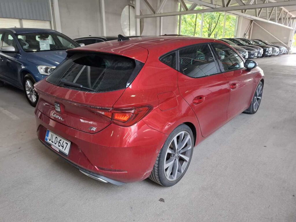 Seat Leon 2020 Punainen